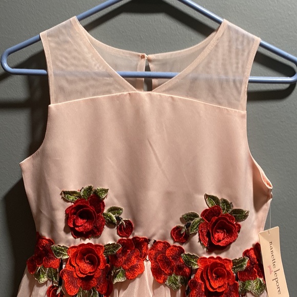 BRAND NEW GIRLS DRESS SIZE 14! NWT. SMOKE FREE HOME. - Picture 4 of 8